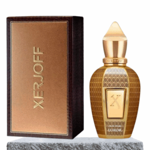 o sticla de parfum de la Xerjoff Oud Stars Luxor